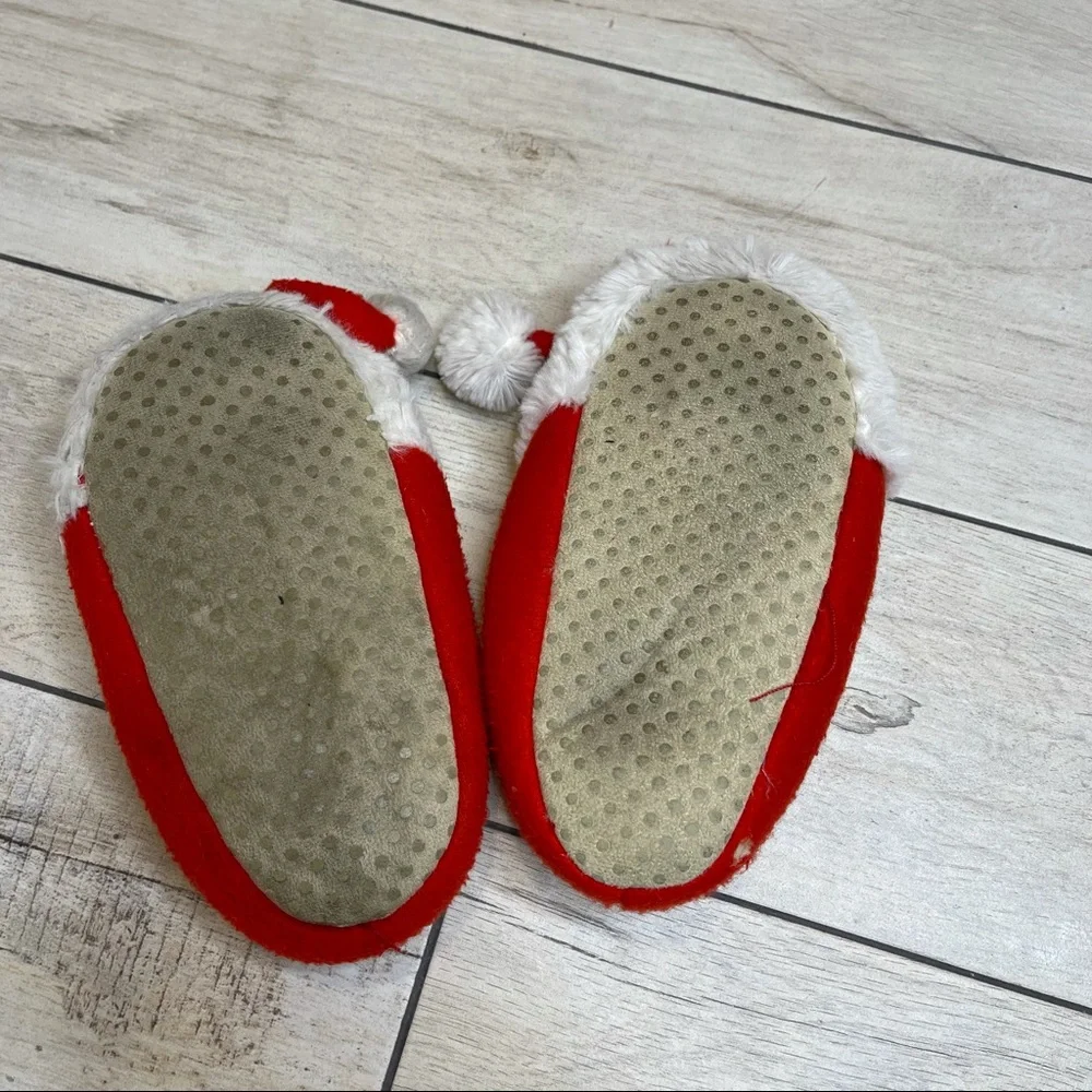 SANTA 🎅🏽 Slippers Size 13-2